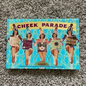 NEW BENEFIT CHEEK PARADE PALETTE